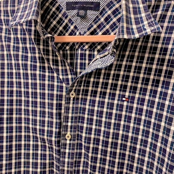 🌷 Tommy Hilfiger🌷Navy Blue & White Plaid Button Down Shirt   - Picture 1 of 5